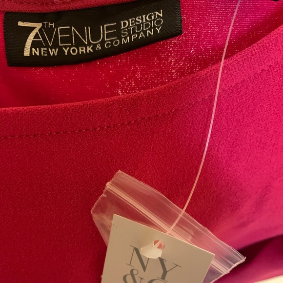 Ruffle sleeve Top - Picture 2 of 3